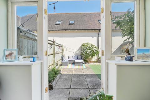 2 bedroom bungalow for sale, Coxwell Road, Faringdon, Oxfordshire, SN7