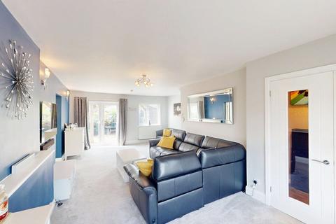 5 bedroom detached house for sale, Selbourne Close, Westhoughton, BL5