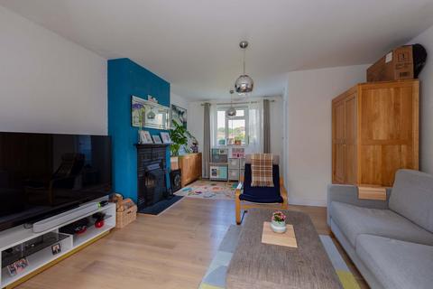 undefined, Halifax Road, Maidenhead  SL6