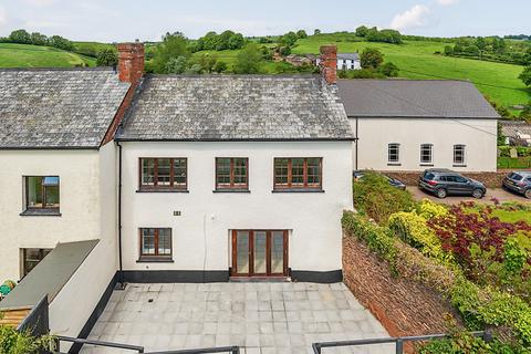 22 Higher Town, Sampford Peverell, Tiverton, EX16 7BR