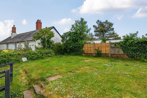 22 Higher Town, Sampford Peverell, Tiverton, EX16 7BR