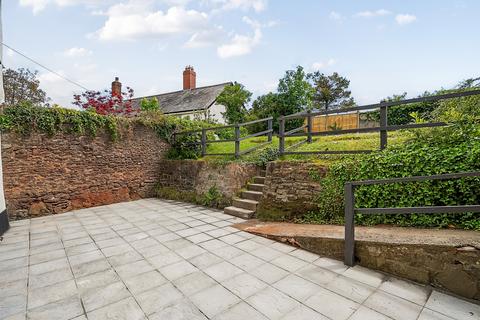 22 Higher Town, Sampford Peverell, Tiverton, EX16 7BR