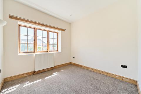 22 Higher Town, Sampford Peverell, Tiverton, EX16 7BR