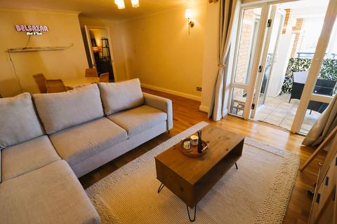 1 bedroom apartment to rent, Rotherhithe Street, Rotherhithe SE16