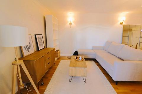 1 bedroom apartment to rent, Rotherhithe Street, Rotherhithe SE16
