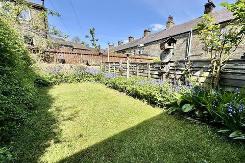 3 bedroom end of terrace house for sale, Clarendon Street, Haworth, BD22 8PU
