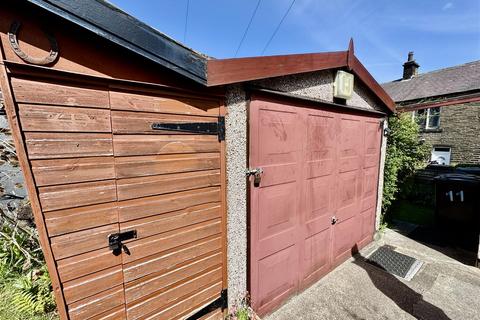 3 bedroom end of terrace house for sale, Clarendon Street, Haworth, BD22 8PU