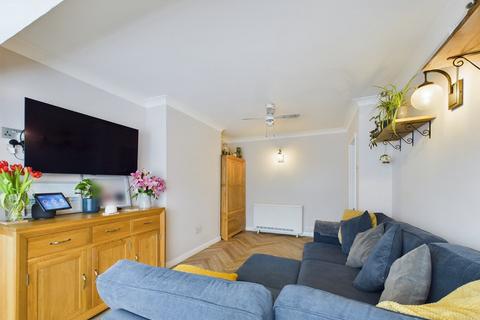 2 bedroom semi-detached bungalow for sale, Greenlands, Driffield, YO25 5HY