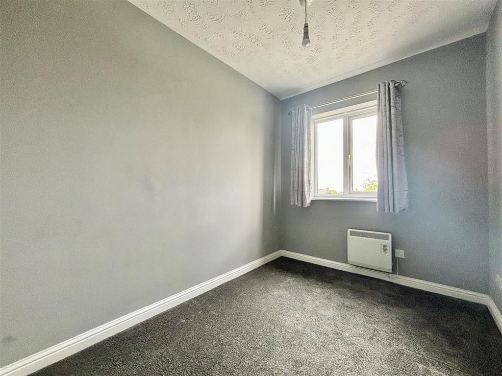 Bedroom 2.jpg