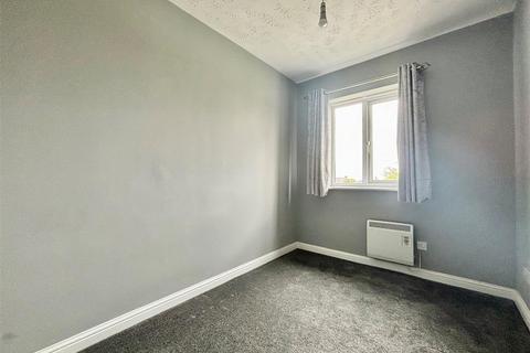 22 Pinfold, Clayton, Bradford, BD14 6ST