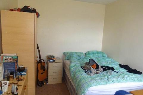 5 bedroom house to rent, Johnson Road, Nottingham NG13