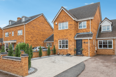 3 Station Close, Henlow, SG16 6FL