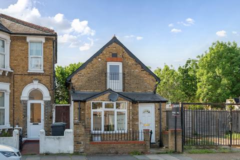 1 bedroom detached house for sale, Bowness Road, London