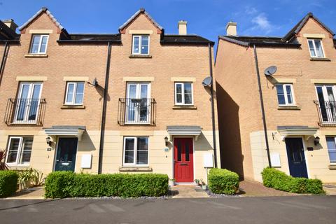 4 bedroom townhouse for sale, Stud Road, Barleythorpe