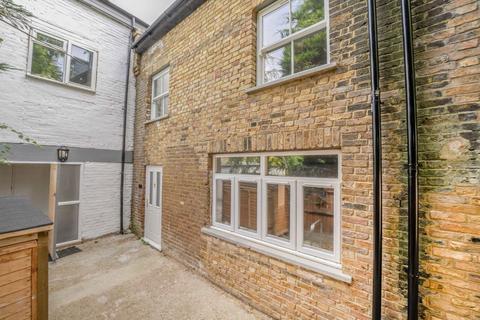 2 bedroom flat to rent, Glass Place, Surbiton KT6