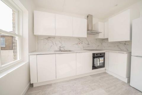 2 bedroom flat to rent, Glass Place, Surbiton KT6