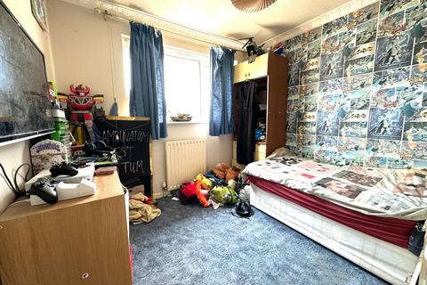 2 Cordon Close, Northampton, NN3 8PG