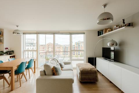 20, Queen Square Apartments Bell Avenue, Bristol, BS1 4AP