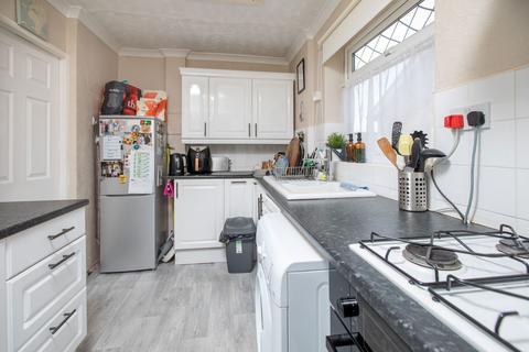 17 Bishops Drive, Kettering, NN15 6AJ