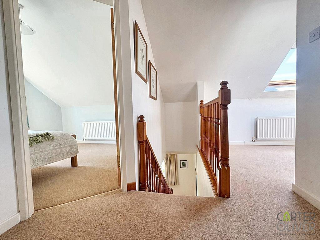 1st Floor Landing