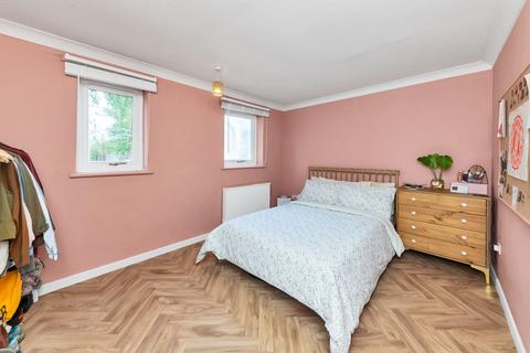 1 bedroom flat for sale, Cedar Court, Ely CB7