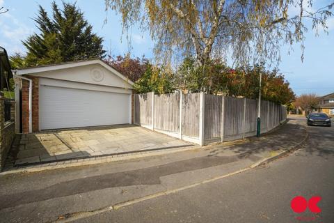 5 bedroom detached house for sale, Herbert Road, Hornchurch RM11