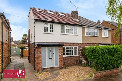 4 bedroom semi-detached house for sale, Dudley Avenue, Waltham Cross EN8