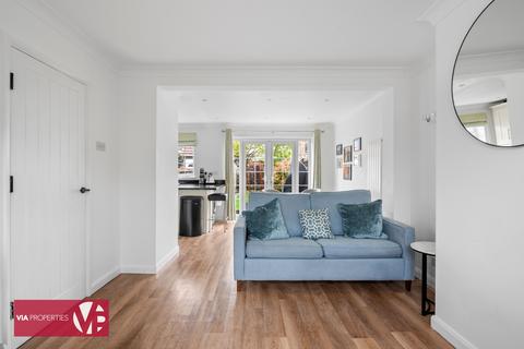 4 bedroom semi-detached house for sale, Dudley Avenue, Waltham Cross EN8