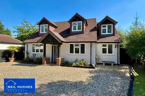 4 bedroom detached house for sale, Park Street Lane, Park Street, St. Albans, Hertfordshire. AL2