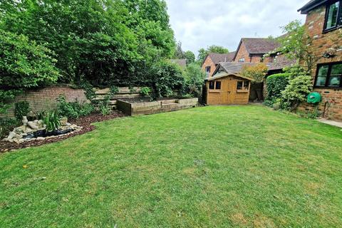 4 bedroom detached house for sale, Hunt Close, Bicester