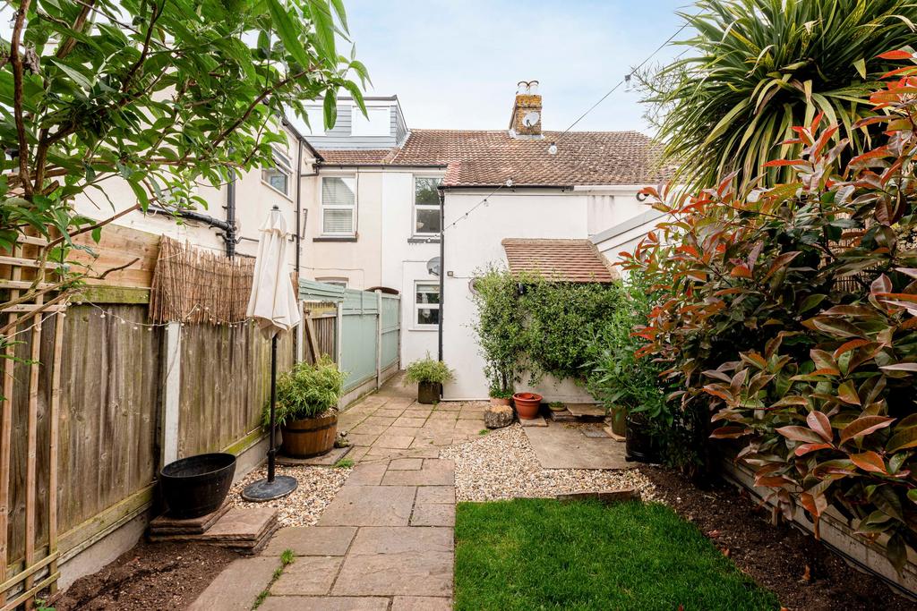 Rear Garden (1)