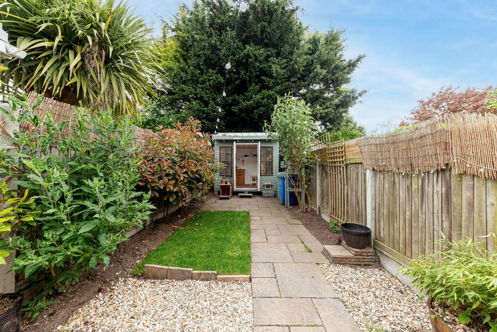 Rear Garden (2)