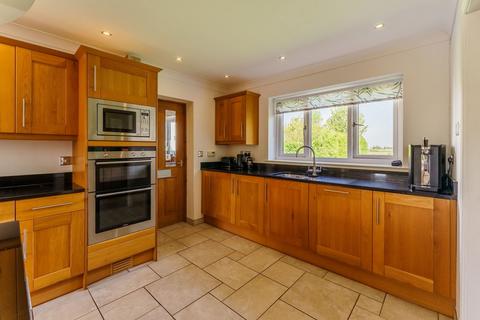 5 bedroom detached house for sale, Riverside  , Selby YO8