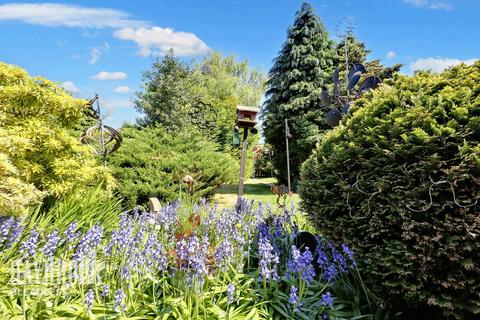 85 Arnold Avenue, Sheffield, S12 3JA