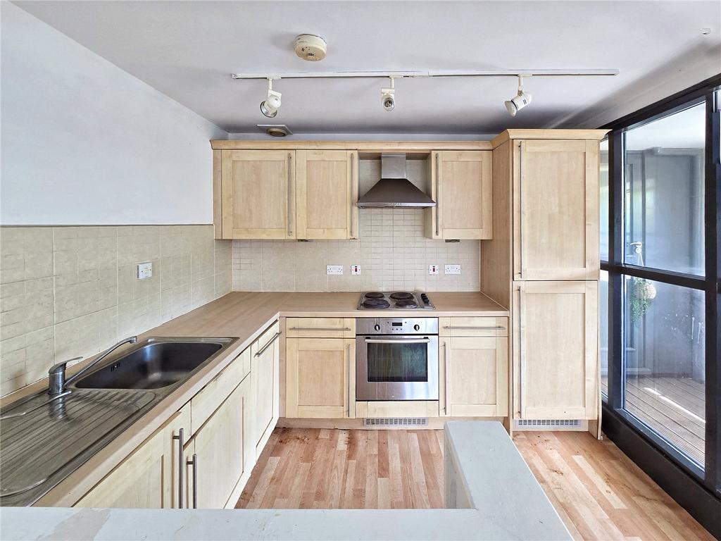 Fitted Kitchen