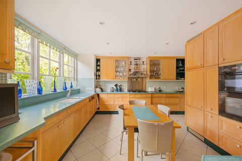 undefined, Maresfield Gardens, Hampstead, London NW3