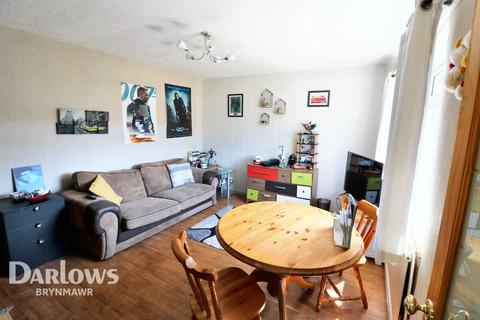 3 bedroom end of terrace house for sale, Roundhouse Close, Nantyglo