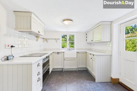 Appletree Cottage Leigh Lane, Bramshall, Uttoxeter, ST14 5DN