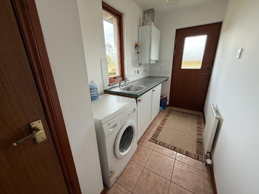 Utility room.JPG