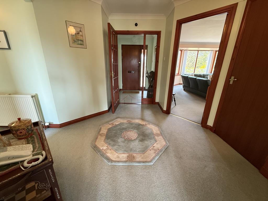 Hallway.JPG