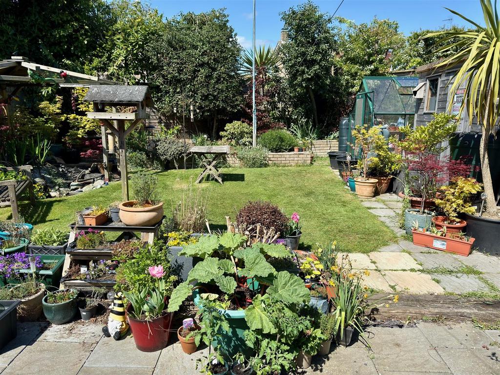 GARDEN MAIN.jpg
