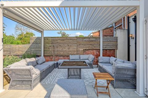 4 bedroom detached house for sale, Mile End Road, Colchester, Essex, CO4