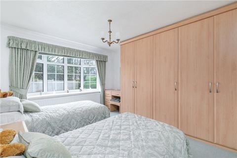 10 The Rowans, Baildon, Shipley, BD17 5DB