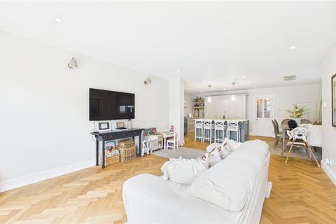 10 Brewery Road, Woking, GU21 4LP
