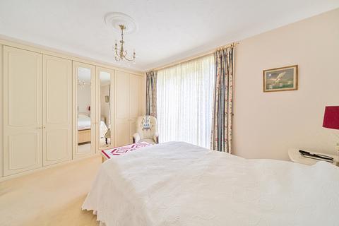 1 bedroom apartment for sale, Lansdown Road, Gloucestershire GL51