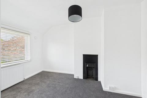 379 Chipstead Valley Road, Coulsdon, CR5 3BU