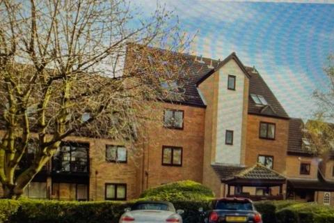 2 bedroom ground floor flat to rent, Flamingo Court, Nottingham NG7