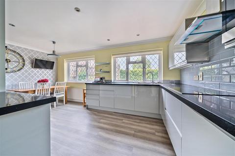 31 Fairfield Road, Petts Wood, Orpington, BR5 1JR