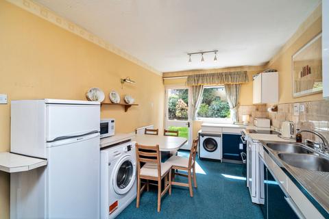 25 Cramond Vale, Edinburgh, EH4 6RB