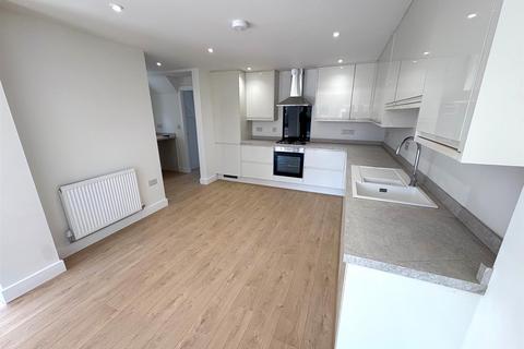 48 Beckhampton Street, Swindon, SN1 2JY
